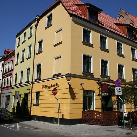 Готель Gotyk Торунь Екстер'єр фото